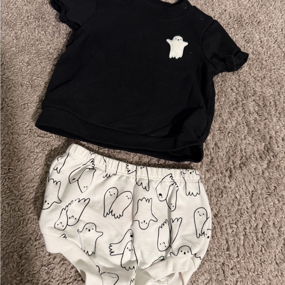 Cat & Jack Black Baby Outfit with Ghost Design: 6-9 month